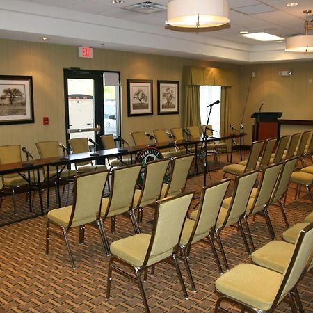Hampton Inn Кросвил Екстериор снимка