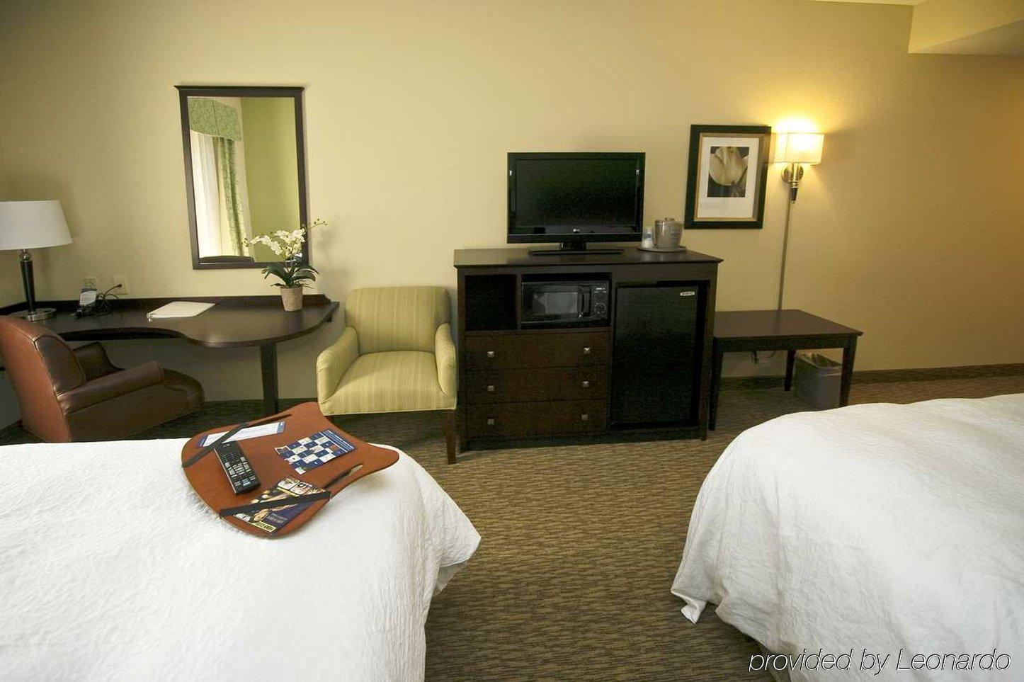 Hampton Inn Кросвил Стая снимка
